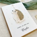Personalisierte Karte mit niedlichem Tieranhänger | Biene oder Igel – Bild 7